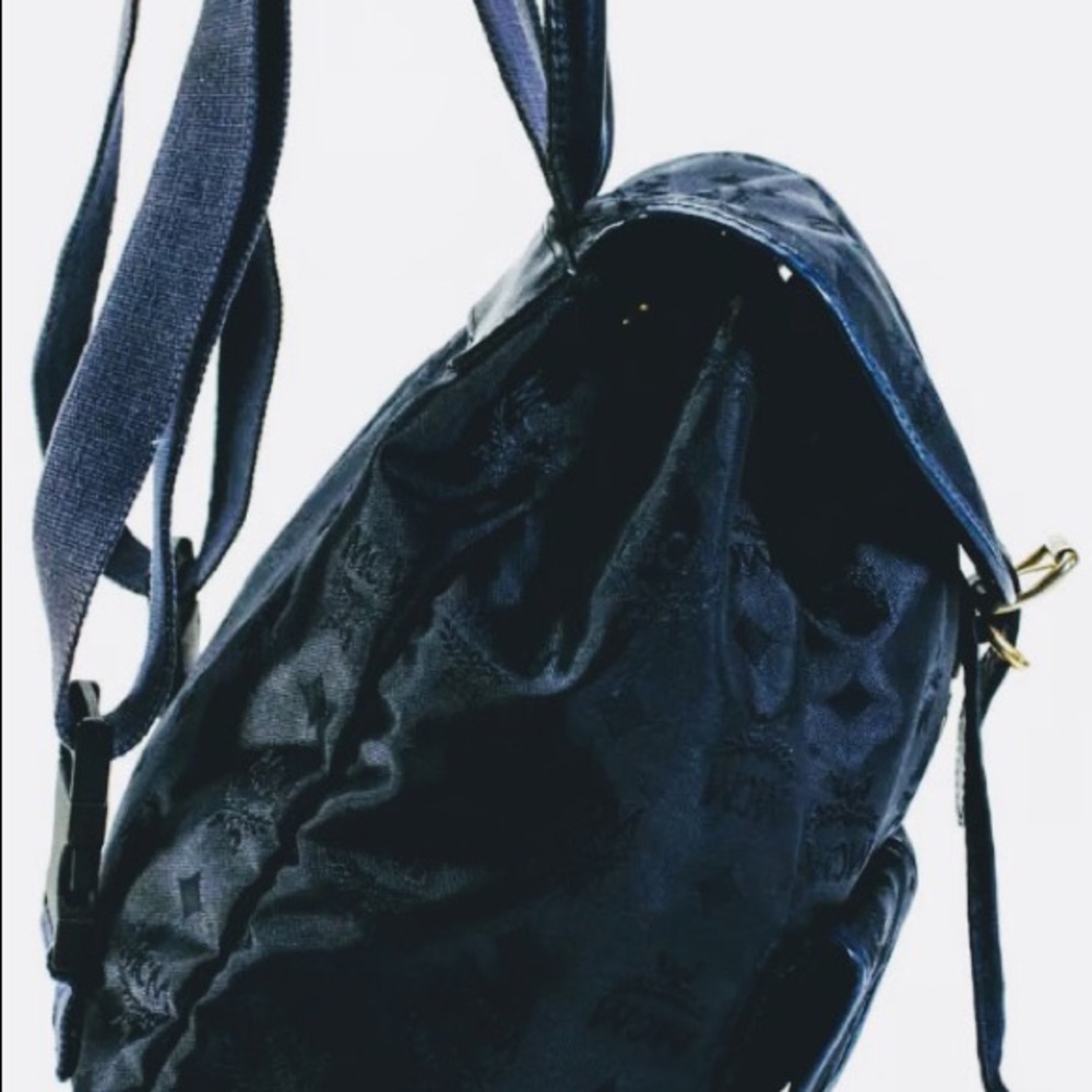 🔥🔥3-DAYS🔥🔥MCM MINI🔥🔥BACKPACK🔥🔥🔥🔥 - Picture 6 of 9